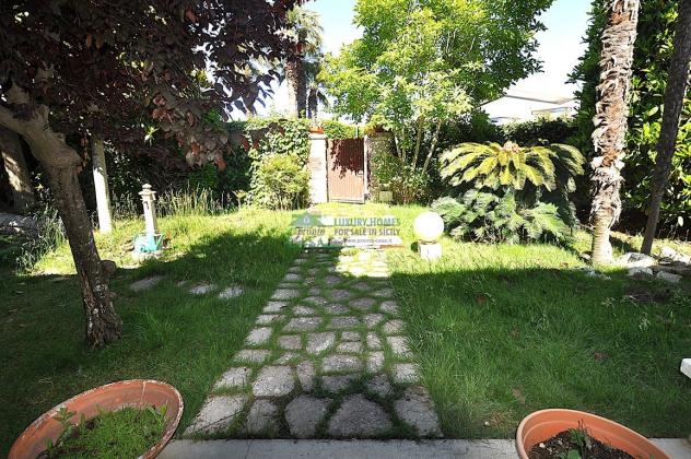 Rif. 9681 -Villa con Piscina " Pianetti "