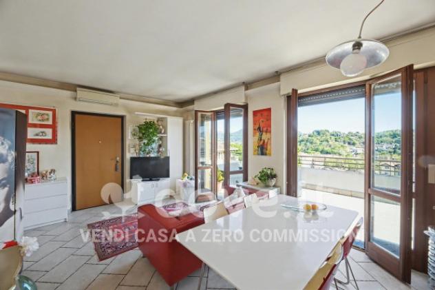 Appartamento di 52 m² con 1 locale e box auto in vendita a Varese - Foto 2