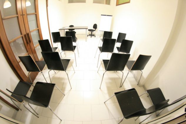Studio arredato incluso internet e posti auto - Foto 6
