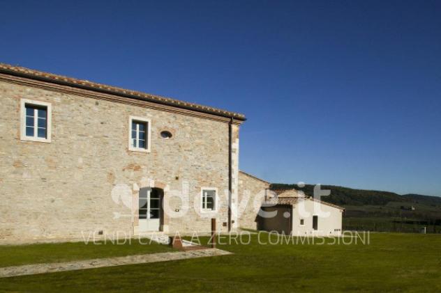 Rustico / Casale di 16000 m² con più di 5 locali in vendita a Rapolano Terme - Foto 4