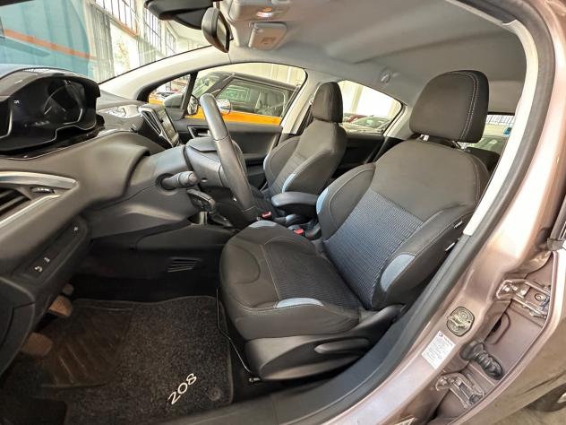 Peugeot 208 1.2 VTi 82 CV 5 porte Allure - Navy Clima Autonavigli - Foto 6