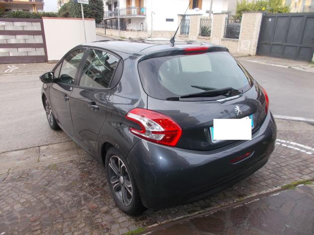 Peugeot 208 1.4 PureTech 90 CV 5 porte Allure - Foto 8