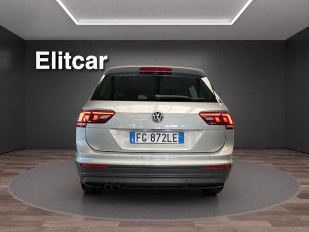 VOLKSWAGEN Tiguan 1.6 TDI SCR Business BlueMotion Technology rif. 24067040 - Foto 5
