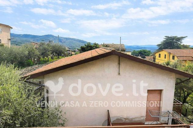 Casa indipendente di 300 m² con più di 5 locali e box auto in vendita a Paciano - Foto 14