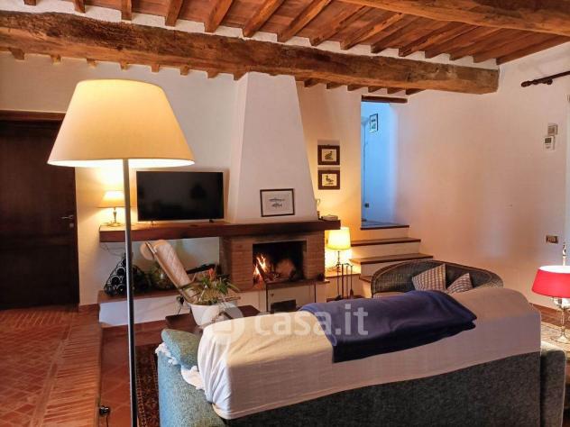 Vendita Rustico casale da 160 mq con giardino con posto auto - Foto 6
