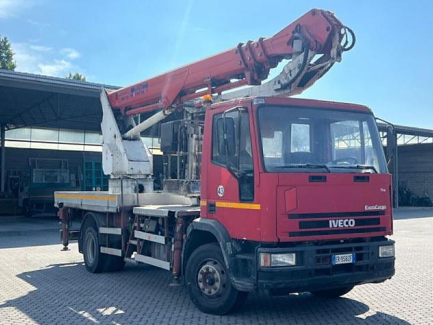 IVECO eurocargo piattaforma aerea 28 mt - Foto 2