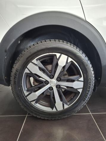 Peugeot 3008 PureTech Turbo 130 EAT8 S&S Allure - Foto 7