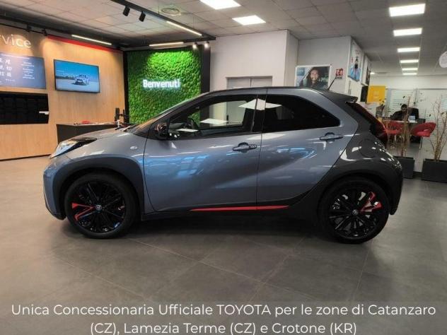 Toyota Aygo X 1.0 Lounge Air 72cv - Foto 3