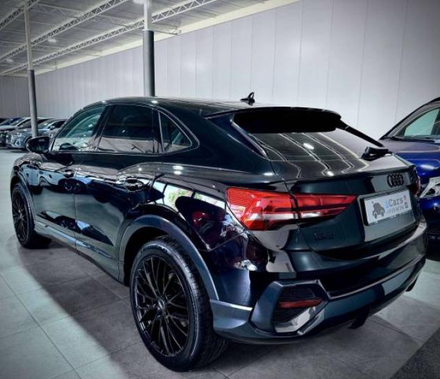 Audi Q3 SPBK 35 2.0 TDI 150CV Black Edition S Line - Foto 8