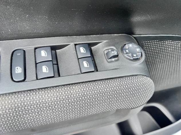 Citroën C3 Aircross BlueHDi 110 S&S Shine - Foto 9