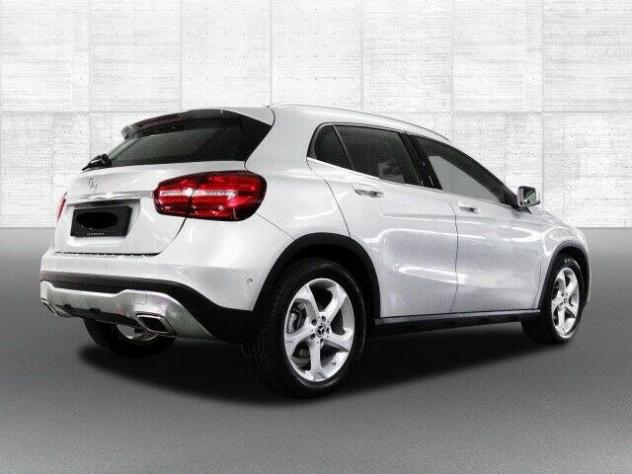Mercedes-Benz GLA 200 Sport VETTURA AZIENDALE KM CERTIFICATI - Foto 2