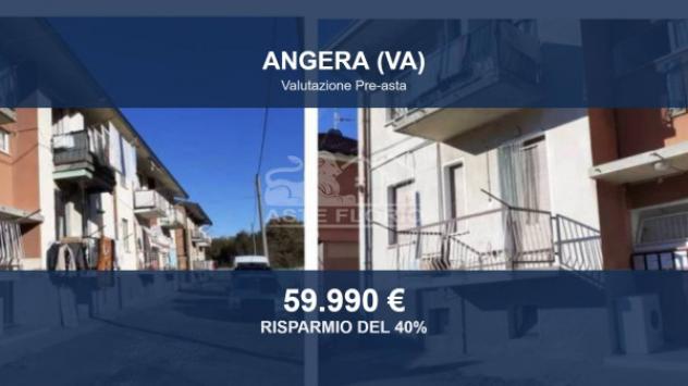 Immobile in asta di 96 m² con più di 5 locali in vendita a Angera