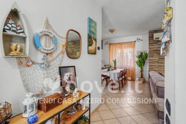 Villa di 200 m² con 5 locali in vendita a Locate Varesino - Foto 15