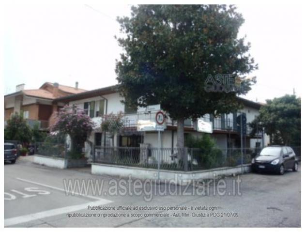 IMMOBILI-IMMOBILE RESIDENZIALE-via emilia 396 angolo via verghereto - Foto 6