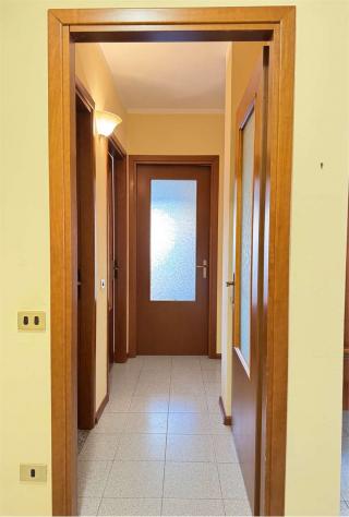 V000549 - TRILOCALE CON BOX AUTO, CANTINA E GIARDINO PRIVATO - Foto 13