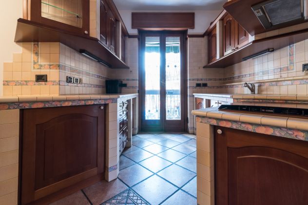 POSTO LETTO IN STANZA CONDIVISA CON BAGNO PRIVATO (SOLO RAGAZZE) - Foto 7