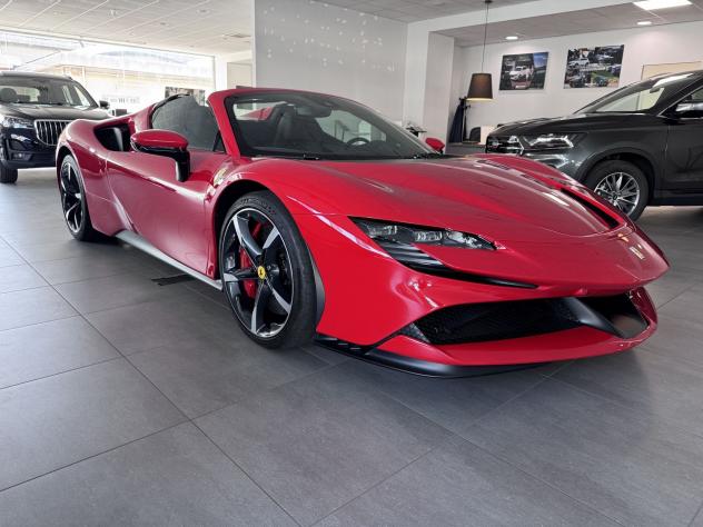 Ferrari SF90 Spider 4.0 Hybrid DCT 4WD Spider - Foto 2