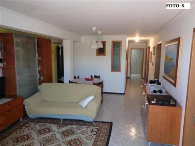 Immobile in asta di 90 m² con più di 5 locali e box auto in vendita a Mazzarrone - Foto 11
