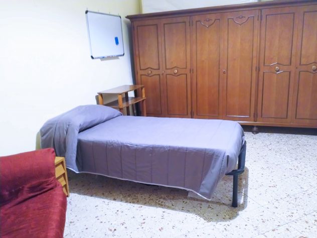 Affitto stanze a studenti vicino all'università - Foto 2