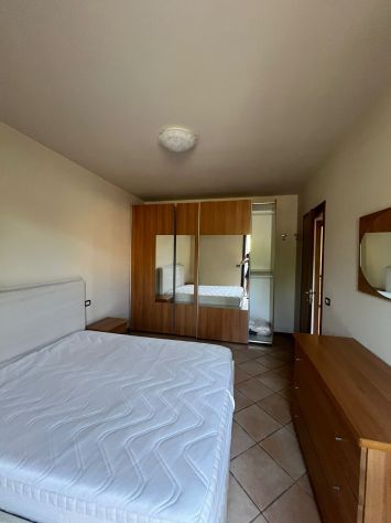 bellissimo bilocale arredato con posto auto - Foto 4