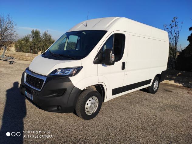 Peugeot Boxer 335 2.2 BlueHDi 140 S&S PM-TM Furgone - Foto 2