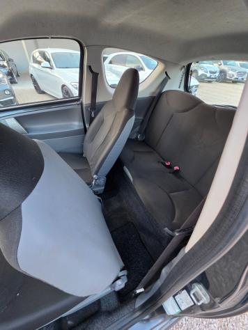 Toyota Aygo 1.0 12V VVT-i 3 porte Sol Connect - Foto 8