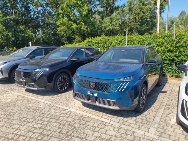 Peugeot 3008 Hybrid 145 e-DCS6 Allure Business - KM0 - DISPONIBILE ANCHE ALLESTIMENTO GT - Foto 2