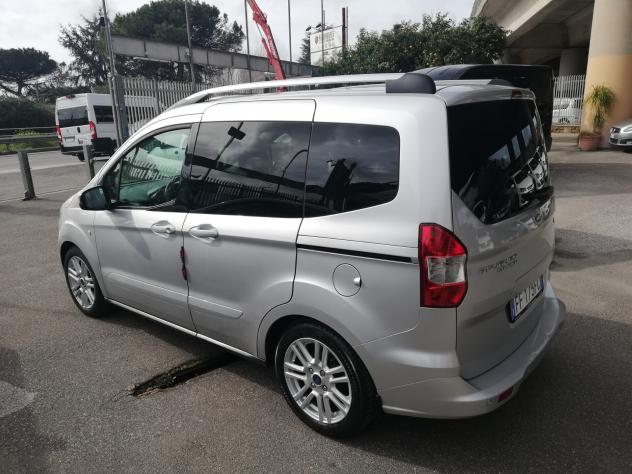 Ford Tourneo Courier 1.0 EcoBoost 100 CV Titanium - Foto 4