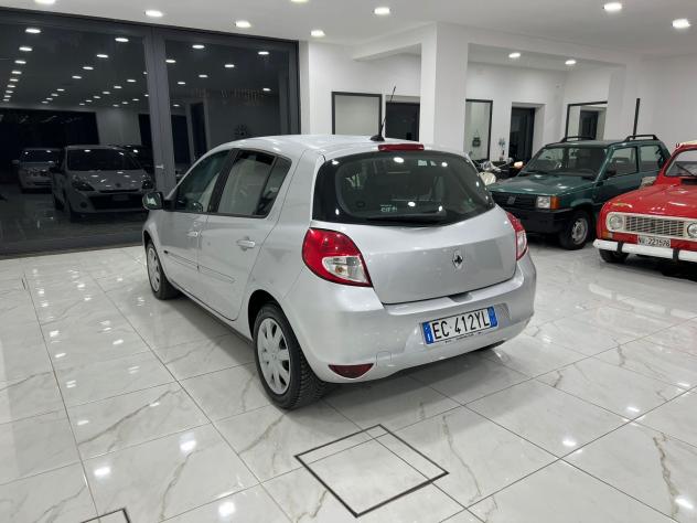 Renault Clio 1.5 dCi 5p. Confort - Foto 4