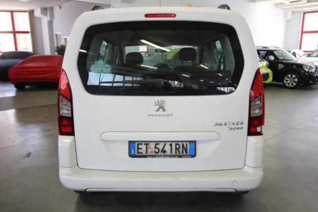 PEUGEOT Partner Tepee 1.6 HDi 92CV - AUTOCARRO N1 rif. 23871567 - Foto 6