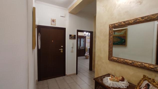 Bari (Libertà). Libero. Ampio trilocale accessoriato e ristrutturato - Foto 4
