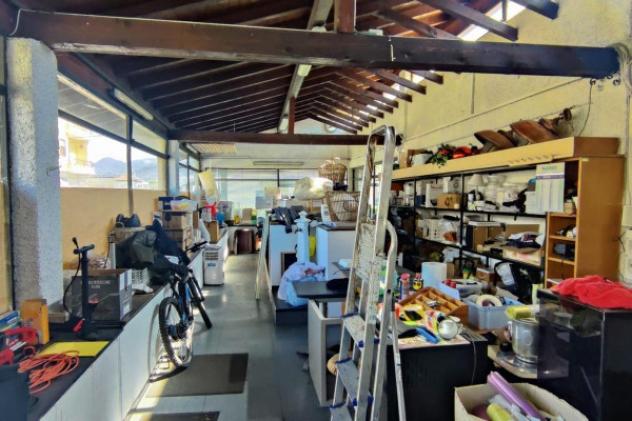 Immobile di 146 m² con 3 locali in vendita a Cuvio - Foto 11