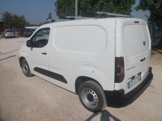 Peugeot Partner furgone 3 posti - Foto 6