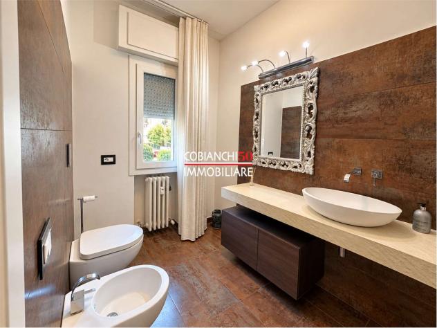 V000881 - ARIZZANO, TRILOCALE RISTRUTTURATO CON VISTA LAGO E BOX - Foto 18