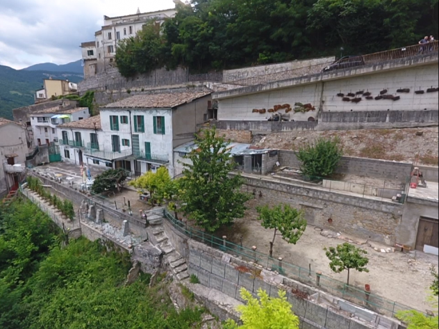Indipendente in vendita a Farindola - Foto 3