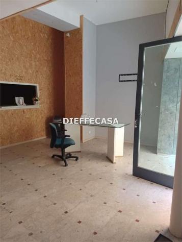 A1179 - In affitto locale commerciale centro storico