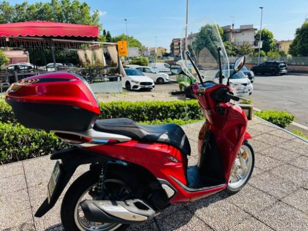 HONDA SH 150 TUTTO INCLUSO ANCHE PASSAGGIO! MINI RATE rif. 23811326 - Foto 10