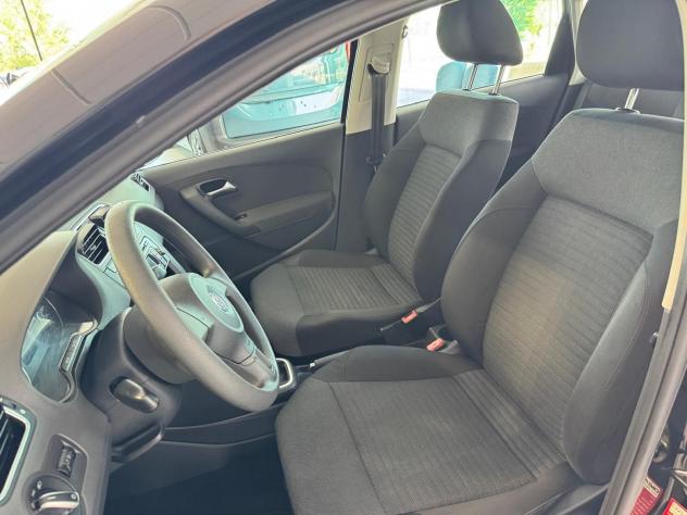 Volkswagen Polo 1.2 Comfortline 51kW - Foto 8