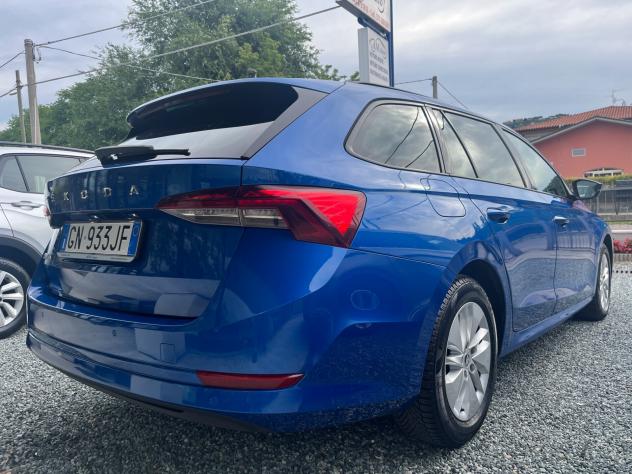 Skoda Octavia 2.0 TDI EVO SCR 150 CV DSG Wagon 05/2023 - Foto 6