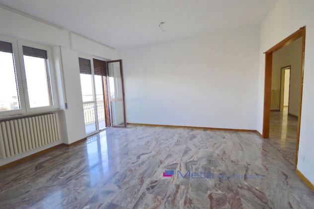Quadrilocale NON arredato vicino alla MM3 San Donato - Foto 3