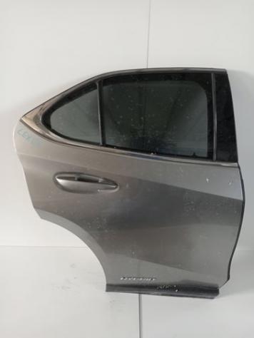 PORTA POST DX GRIGIO MIC. CON ALZ E SERR  999-U1306857 Carrozzeria  Lamierati esterni  Porte  Porta post. dx. LEXUS - UX - 2019 -