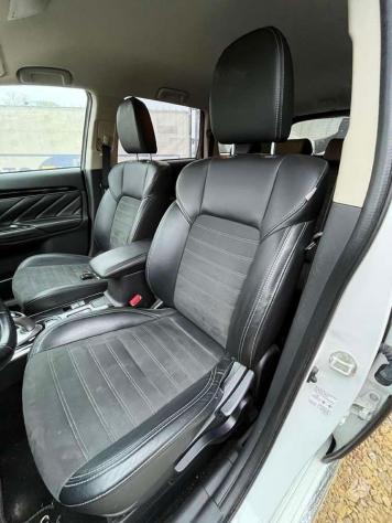 Mitsubishi Outlander 2.0 MIVEC 4WD PHEV Instyle Diamond SDA - Foto 10