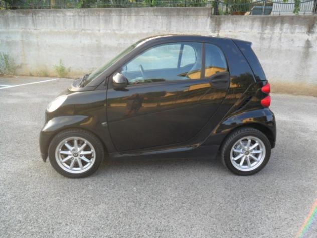 SMART ForTwo 1000 52 kW coupé limited two rif. 24039837 - Foto 2