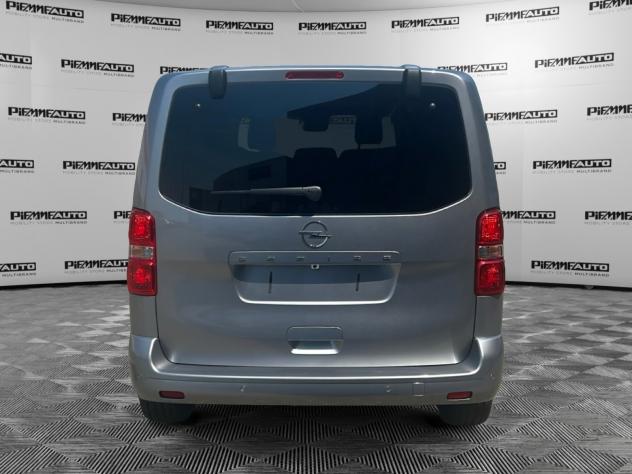 Opel Zafira 2.2l BlueHDI 180cv Busin Edit L2 S&S AT8 - Foto 4