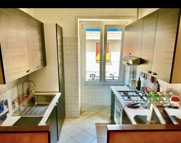 CENTOCELLE BILOCALE ADIACENTE METRO C MIRTI - €950 - Foto 2
