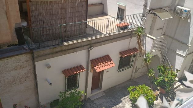 MONOLOCALE IN CENTRO A TARANTO