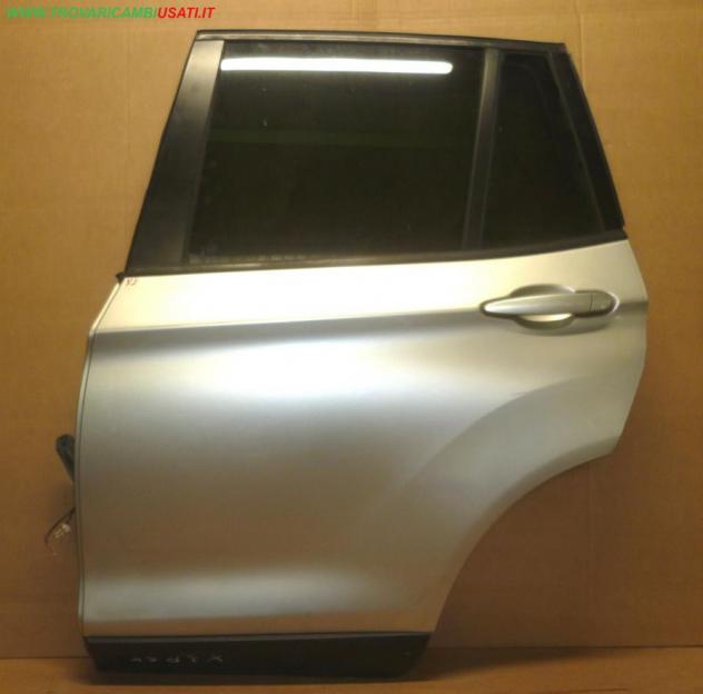 PORTA POST.S. ORO MET. CON/ALZ. SERR. VETRO SCURO Carrozzeria Lamierati esterni Porte Porta post. sx. BMW - X3 F25 - 01-04-2014 - 01-10-2017, BMW