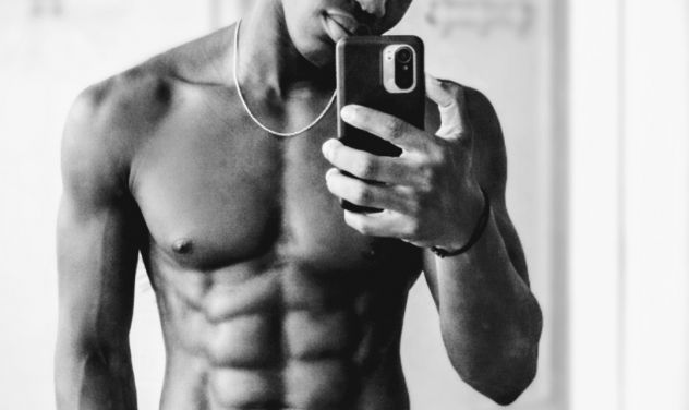 Sono un uomo e cerco una ragazza, una donna o delle coppie che abbiano voglia di fare sesso ogni giorno Tel:3933156908