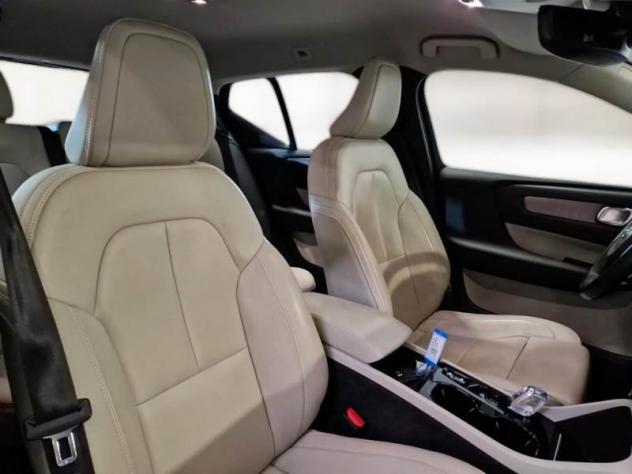 Volvo XC40 Recharge T5 180+82 CV Recharge Plug-in Hybrid Inscription - Foto 6