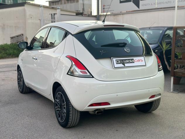 Lancia Ypsilon 1.2 69 CV 5 porte Gold '19 - Foto 4